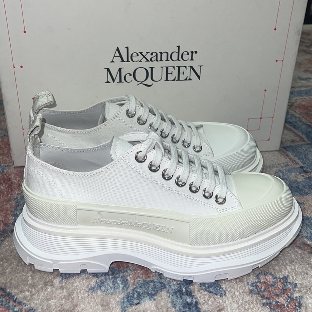 ‼️$750 MCQUEEN SNEAKERS‼️NEW‼️ - Picture 4 of 8